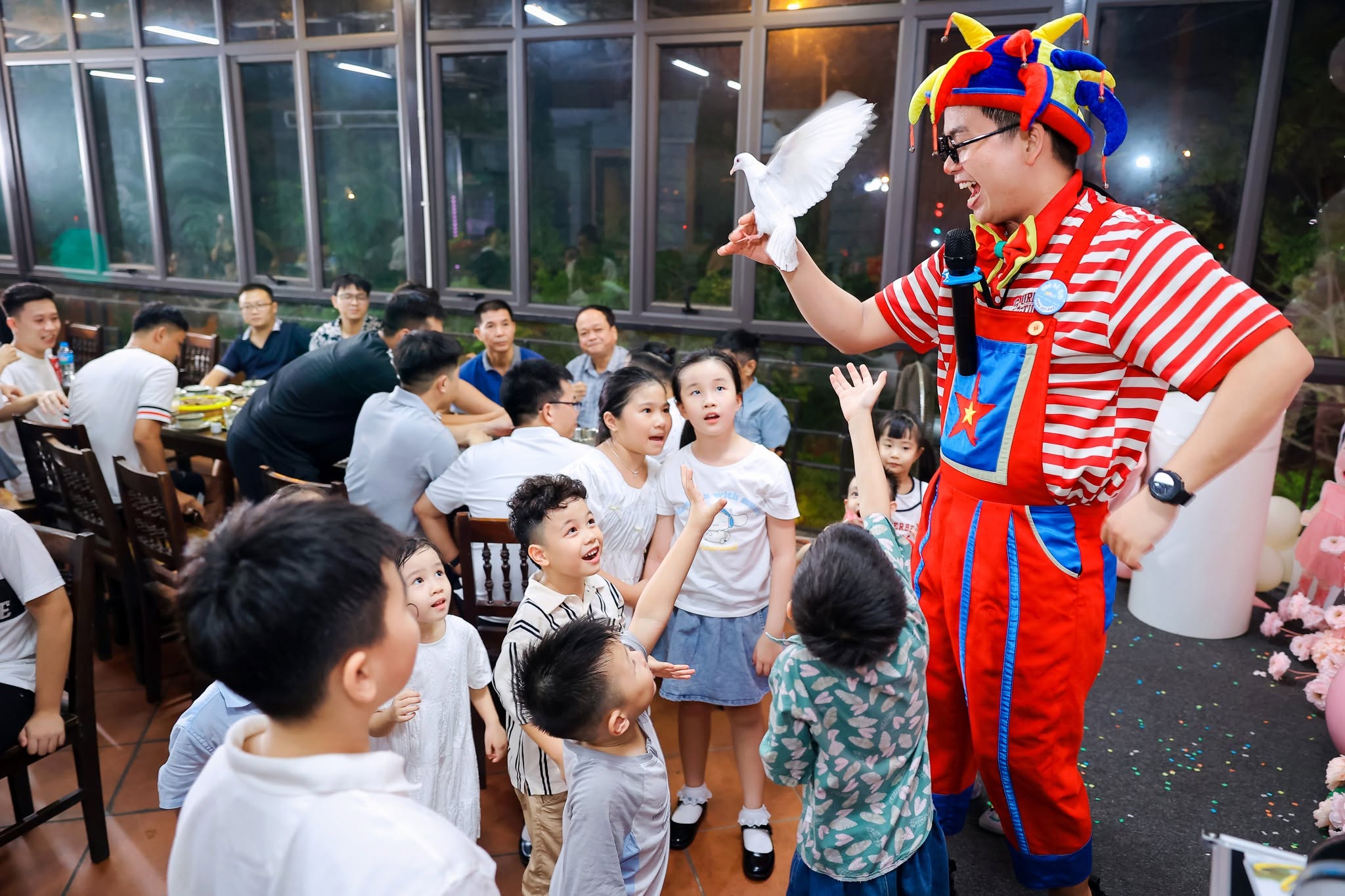 Thuê Xiếc Biểu Diễn Tại Hoài Đức | Chú Hề Event